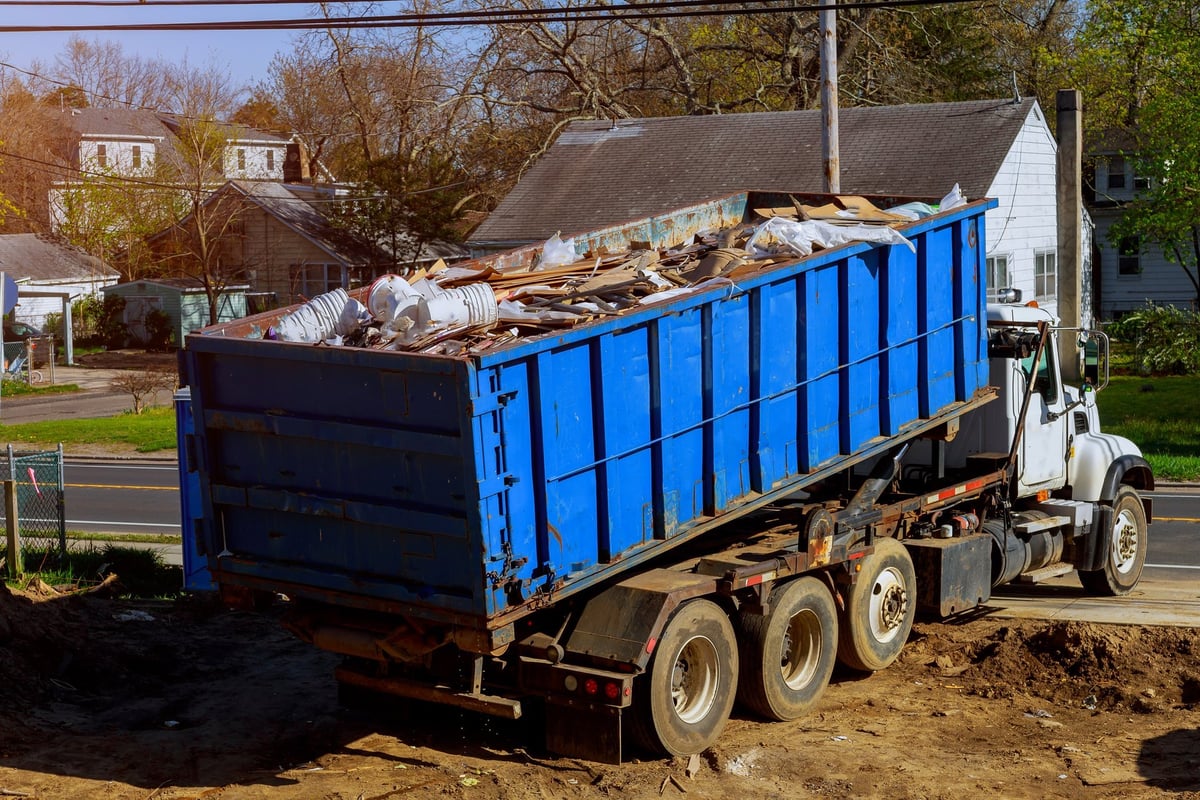 Recycling container and dumpsters for junk removal service